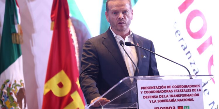 En las otras 10 entidades donde la fuerza política también tenía aspirantes, estos acordaron someterse al sondeo de Morena y acatar los resultados.