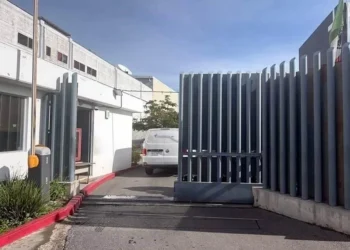 Arriba familia de española a FGE-Morelos para recibir cuerpo