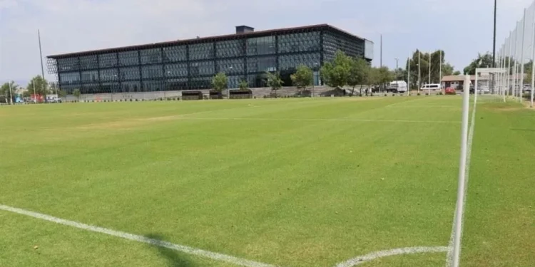 Comisión Antimonopolio indaga de oficio a la Liga MX y FMF