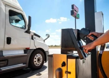 Sube huachicol fiscal de diesel ¡en 520%!
