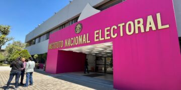 INE claudicó a arbitrar elecciones: Consejero Castillo