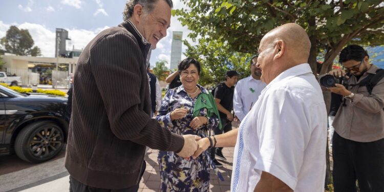 Mauricio Kuri reconoce a familias altruistas y reporta 68 donaciones de órganos en Querétaro