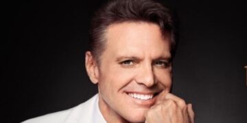 Reaparece Luis Miguel tras supuestos problemas de salud