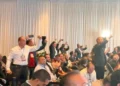 Protestan morenistas y petistas que no lograron la nominación