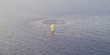 Pemex atiende derrame de hidrocarburos en el Golfo de México