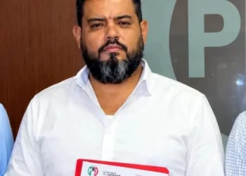 Irrumpen en vivienda y matan a líder del PRI en Morelos