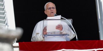 El papa pide en una carta a los obispos latinoamericanos que escuchen a los fieles