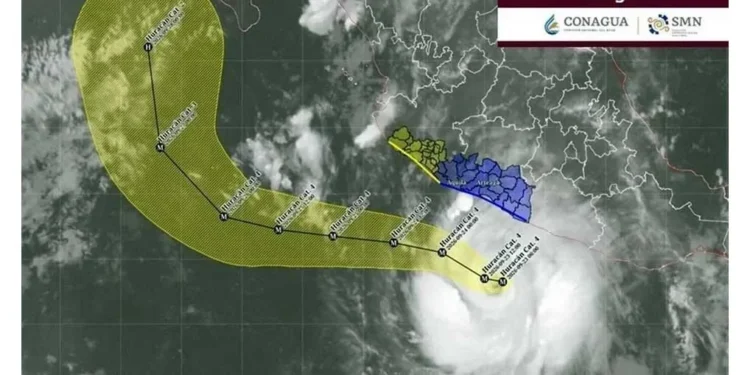 Huracán Polo baja a categoría 4, pero amenaza con oleaje de hasta 9 metros en el Pacífico