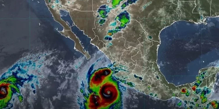 El huracán Polo se intensifica otra vez a categoría 5 y amenaza las costas de Jalisco
