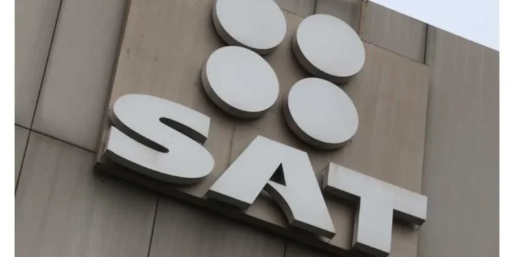 SAT triplica fiscalización mientras el padrón de contribuyentes se frena