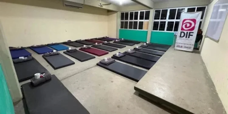 Huracán Polo alcanza categoría 5: Fuerzas Armadas activan planes preventivos en el Pacífico