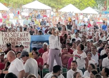 Admite Sheinbaum que no atendió a inconformes por irrespetuosos