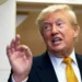 Amenaza Trump suspender comercio si Fed no recorta tasas