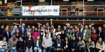Jóvenes de Querétaro concluyen intercambio en Uruguay sobre salud mental