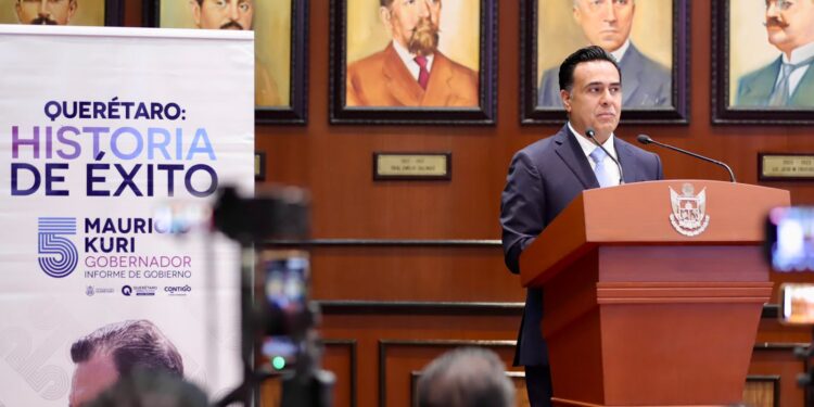 Luis Nava lanza el programa "Aquí Contigo sin Fronteras" para reunir familias