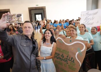 900 mujeres de San Juan del Río participan en jornada de Capacitación para el Autoempleo