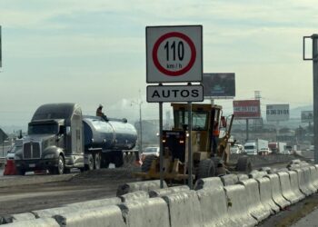 Exige capital a SICT solucionar tráfico por obras, en Constituyentes y la carretera 57