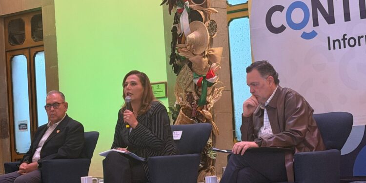 Querétaro reduce deserción escolar a mínimo histórico