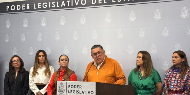 Movimiento Ciudadano apoya el 6 de 6 de Kuri y exhibe deuda fiscal de Chema Tapia
