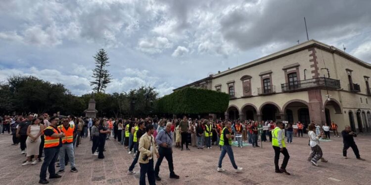 En el marco del Día Nacional de Protección Civil, la dependencia instó a la ciudadanía a aprender de los sismos de 1985 y 2017