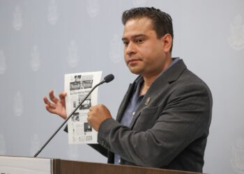 Eric Silva propone plazos para entrega de medicamentos; y reembolsos en caso de no tenerlos