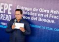 Entregan rehabilitación de vialidades en Paseos del Bosque, Corregidora