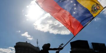 Medios venezolanos lanzan red en defensa de la libertad de expresión