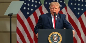 Trump aprovecha el 11S para defender la guerra contra Irán
