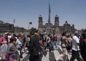 Llega México a 130.9 millones de habitantes; desacelera su crecimiento
