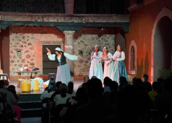 Cómicos de la Legua celebra 67 años de teatro y tradición en Querétaro