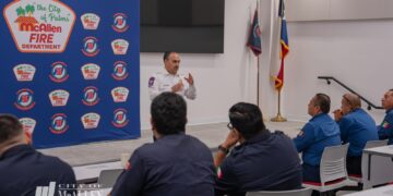 Bomberos de Corregidora reciben capacitación internacional en McAllen