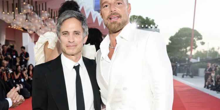Ricky Martin dijo estar feliz de formar parte de la Mostra de Venecia, junto a Gael García Bernal.