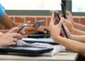 Regulación del uso de celulares en escuelas entrará en vigor el 3 de noviembre