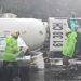 Pipa de gas vuelca en la México-Cuernavaca; provoca cierre de la circulación