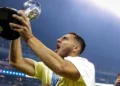 Sale Sebastián Cáceres del América y ficha con el Celta