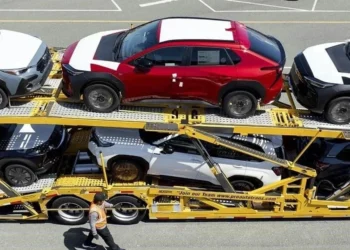 Superan ventas de vehículos el millón, cifra histórica
