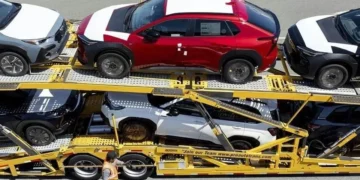 Superan ventas de vehículos el millón, cifra histórica