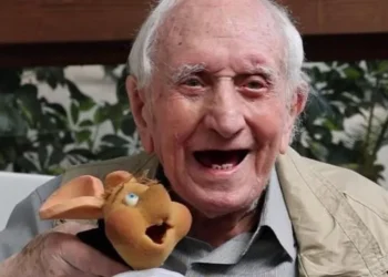 Murió la voz original de Topo Gigio, ¡a los 100 años!