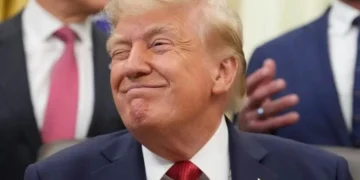 Dice Trump que creará una ‘fuerza de la IA’
