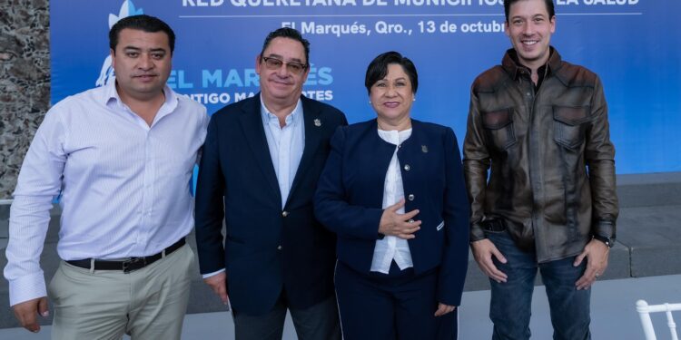  La secretaria de Salud del Estado, María Martina Pérez Rendón, reconoció a El Marqués como un referente local en bienestar emocional por contar con una dependencia especializada en la atención de la salud mental.