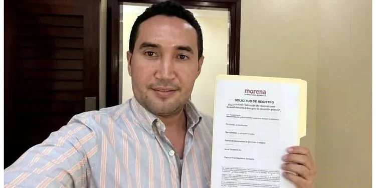 El cadáver del morenista fue levantado por sus familiares para llevarlo a su domicilio.