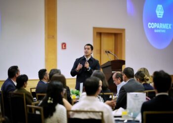 Respalda Felifer Macías la labor de COPARMEX; trabajarán en homologar trámites metropolitanos