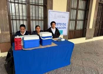 Inicia jornada de vacunación por temporada invernal