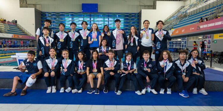 Fueron 100 de oro, 61 de plata y 53 de bronce, ocupando el cuarto lugar del medallero general de la competencia.