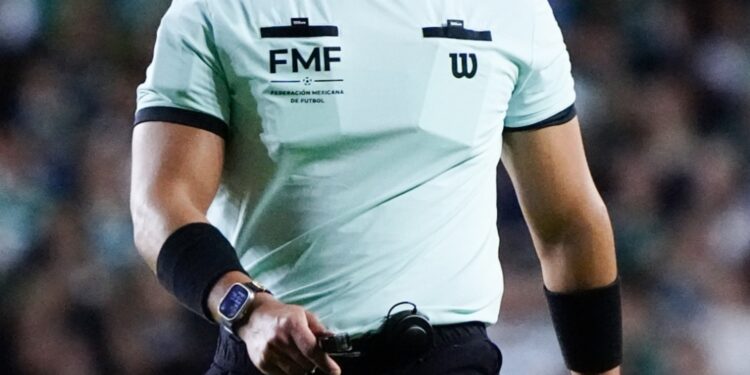 FMF aprueba la "Ley César Ramos" y prohíbe a árbitros pitar en torneos amateurs