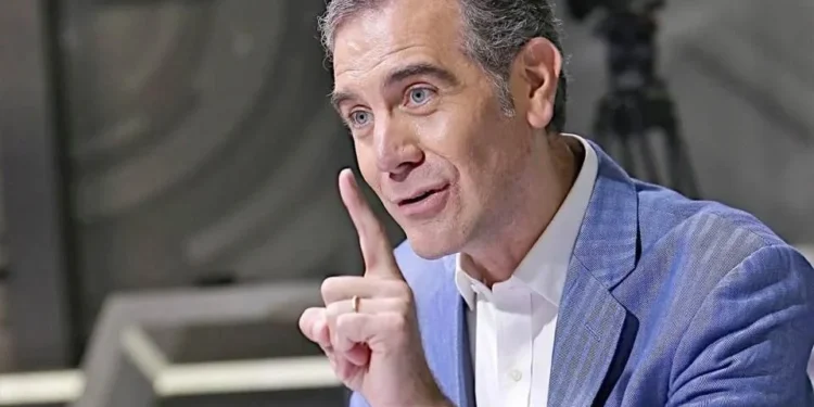Sheinbaum tacha de "privilegio" el regreso de Lorenzo Córdova a su plaza en la UNAM