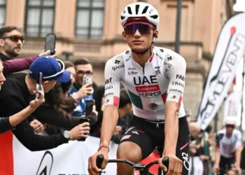 Queda Del Toro lejos del podio en Giro de Lombardía