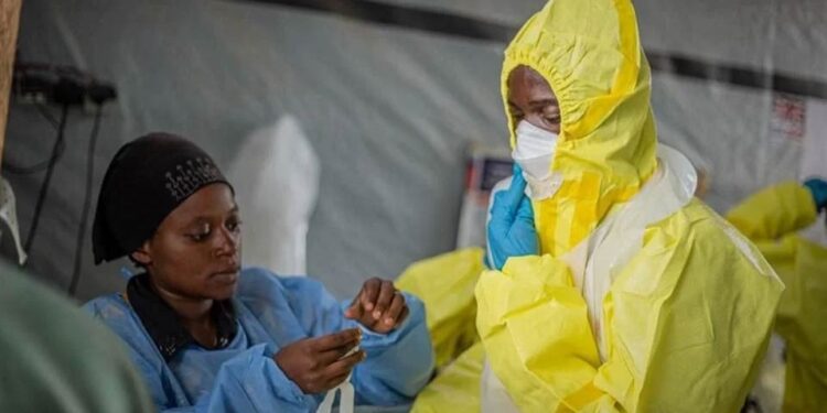 Nigeria confirmó un caso de ébola en su capital, Abuya, después de que un paciente procedente de Uganda diera positivo al virus