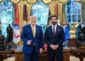 Regala Embajador mexicano a Trump un ‘toro de titanio’