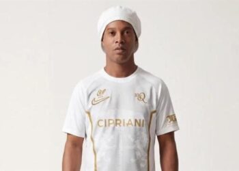 Ya tiene Ronaldinho fecha de regreso a las canchas